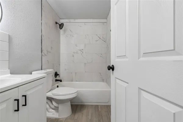 $399,997 | 2309 21st Avenue West, Bradenton, FL 34205