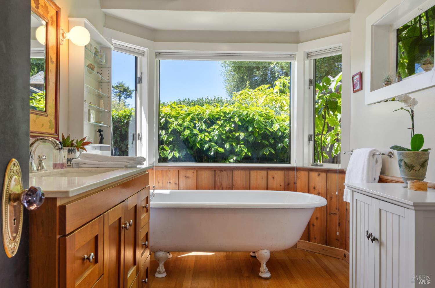 385 Cedar Road Bolinas, CA 94924 - Photo 25 of 70