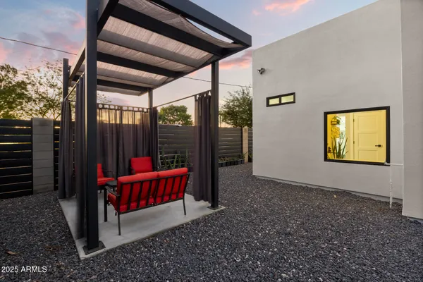 $899,000 | 1211 East Hayward Avenue, Phoenix, AZ 85020