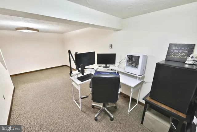 $215,000 | 21 5th Street, Hanover, PA 17331