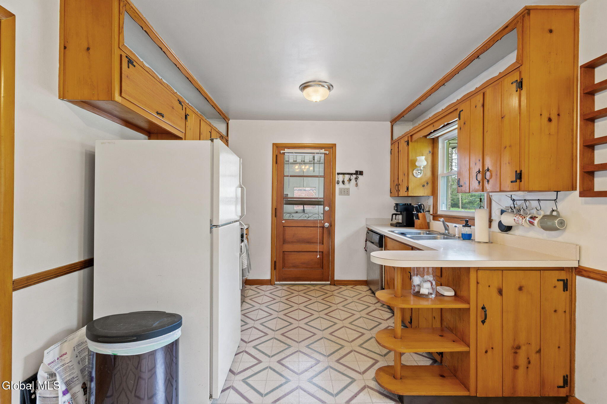 2303 Balltown Road Niskayuna, NY 12309 - Photo 23 of 46 22-web-or-mls-2303-balltown-rd