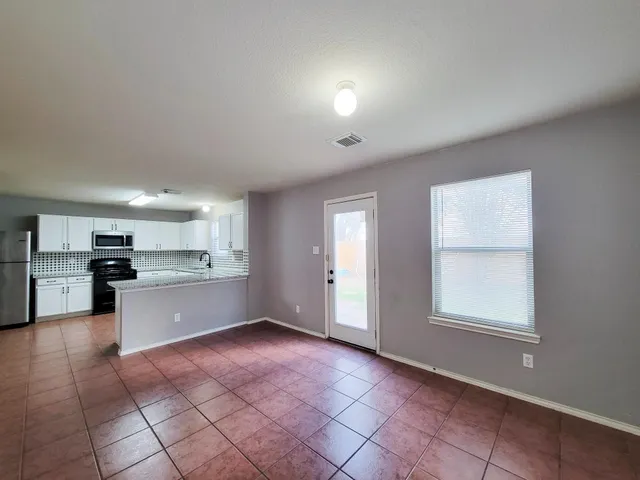 $1,950 | 16306 Kendons Way Lane, Cypress, TX 77429