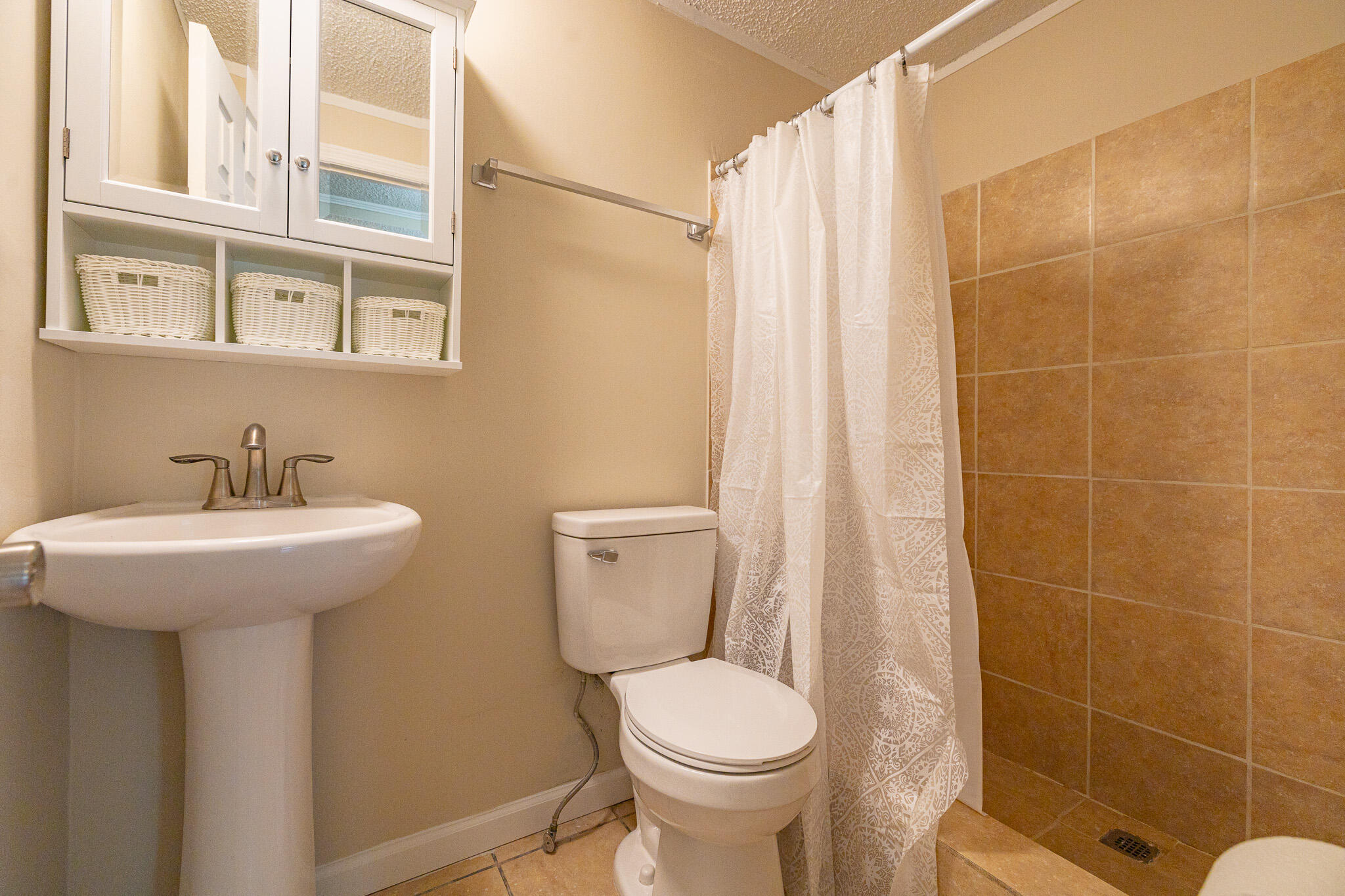 148 Grapevine Road Summerville, SC 29483 - Photo 17 of 23 IMG_9572-HDR