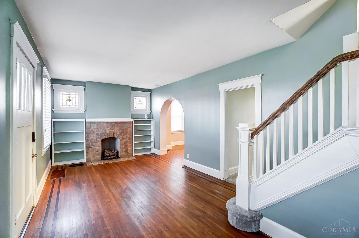 3840 Edwards Road Cincinnati, OH 45209 - Photo 4 of 32