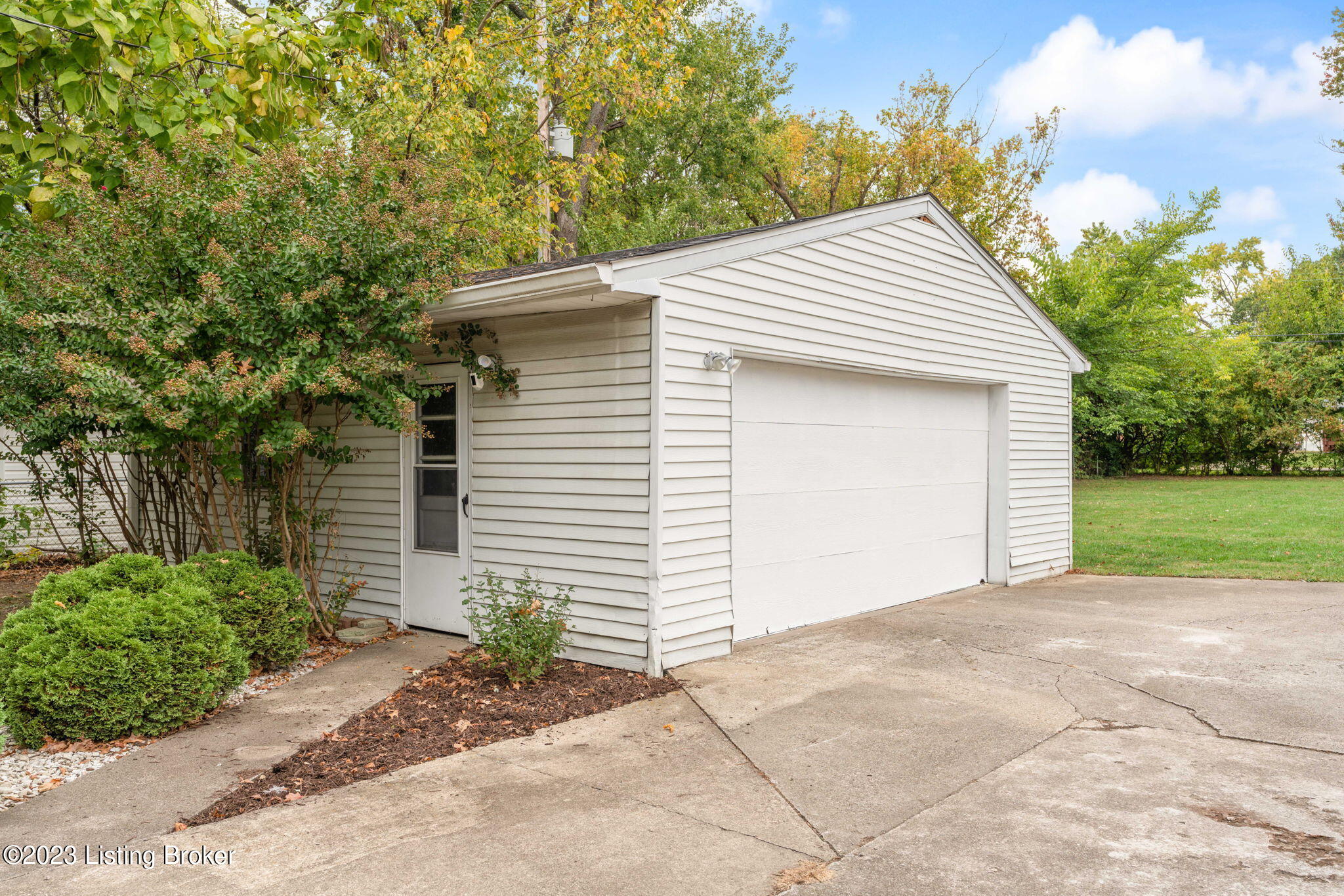 2806 Rio Rita Avenue Louisville, KY 40220 - Photo 24 of 29 2806 Rio Rita Ave-5
