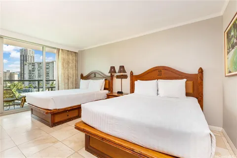 $399,000 | 2045 Kalakaua Avenue, Unit 604, Honolulu, HI 96815