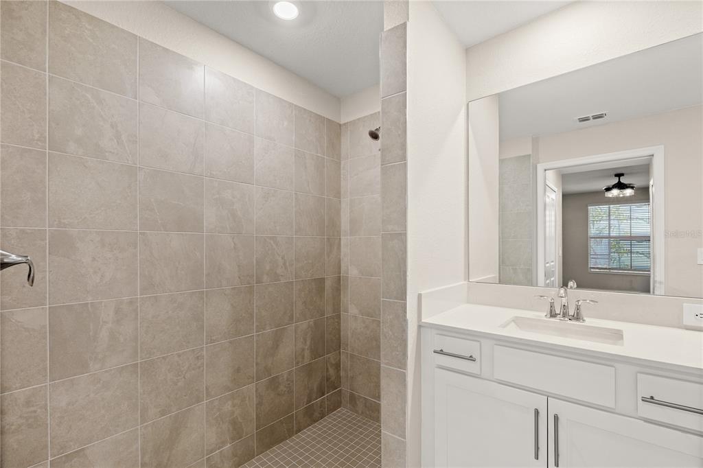 19015 Scallop Loop, Unit 103 Lakewood Ranch, FL 34211 - Photo 30 of 74