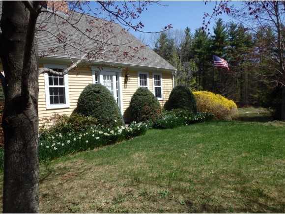 73 Jenkins Road New Durham, NH 03855 - Photo 2 of 36