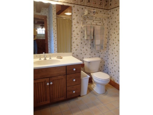 73 Jenkins Road New Durham, NH 03855 - Photo 25 of 36