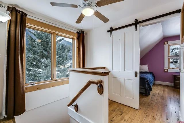 a view of utility room