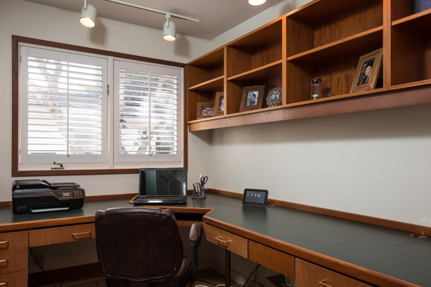 25064 Hatton Road Carmel, CA 93923 - Photo 14 of 21 a workspace with a window