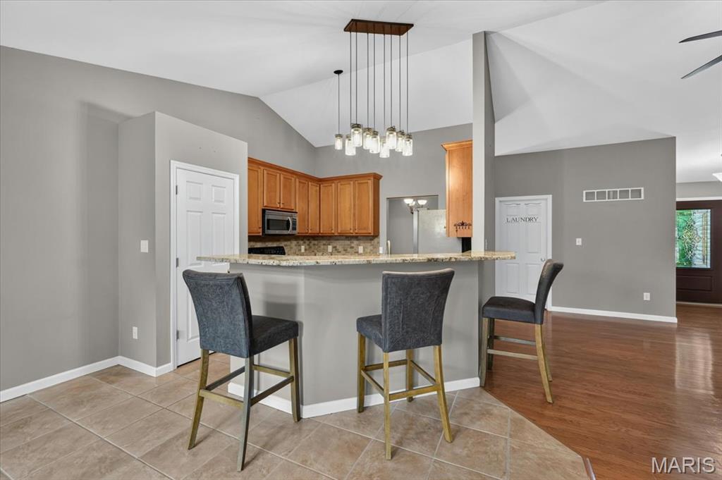 234 Romaine Spring View Fenton, MO 63026 - Photo 11 of 53