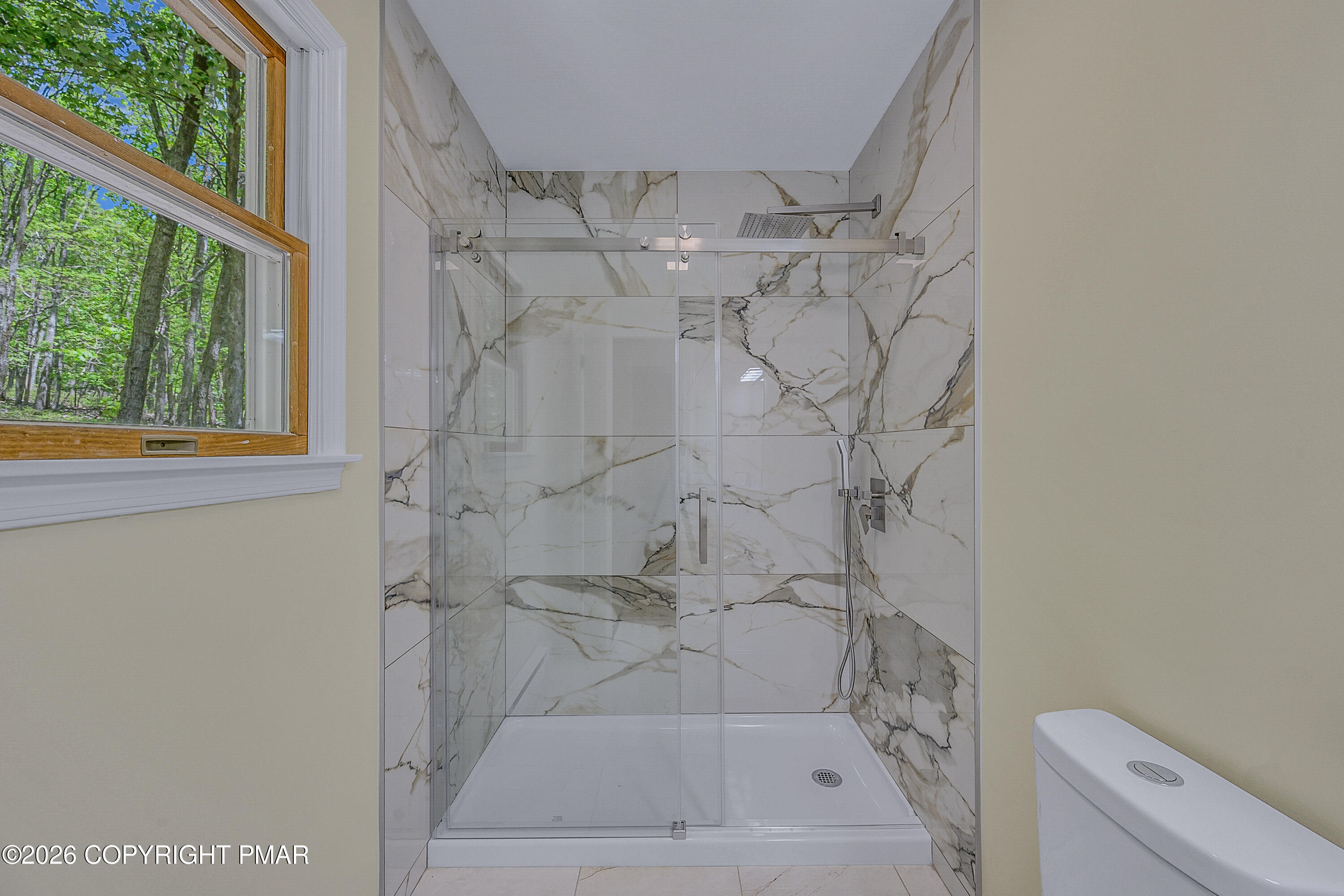 171 Foothill Boulevard Effort, PA 18330 - Photo 21 of 47 Primary Bathroom