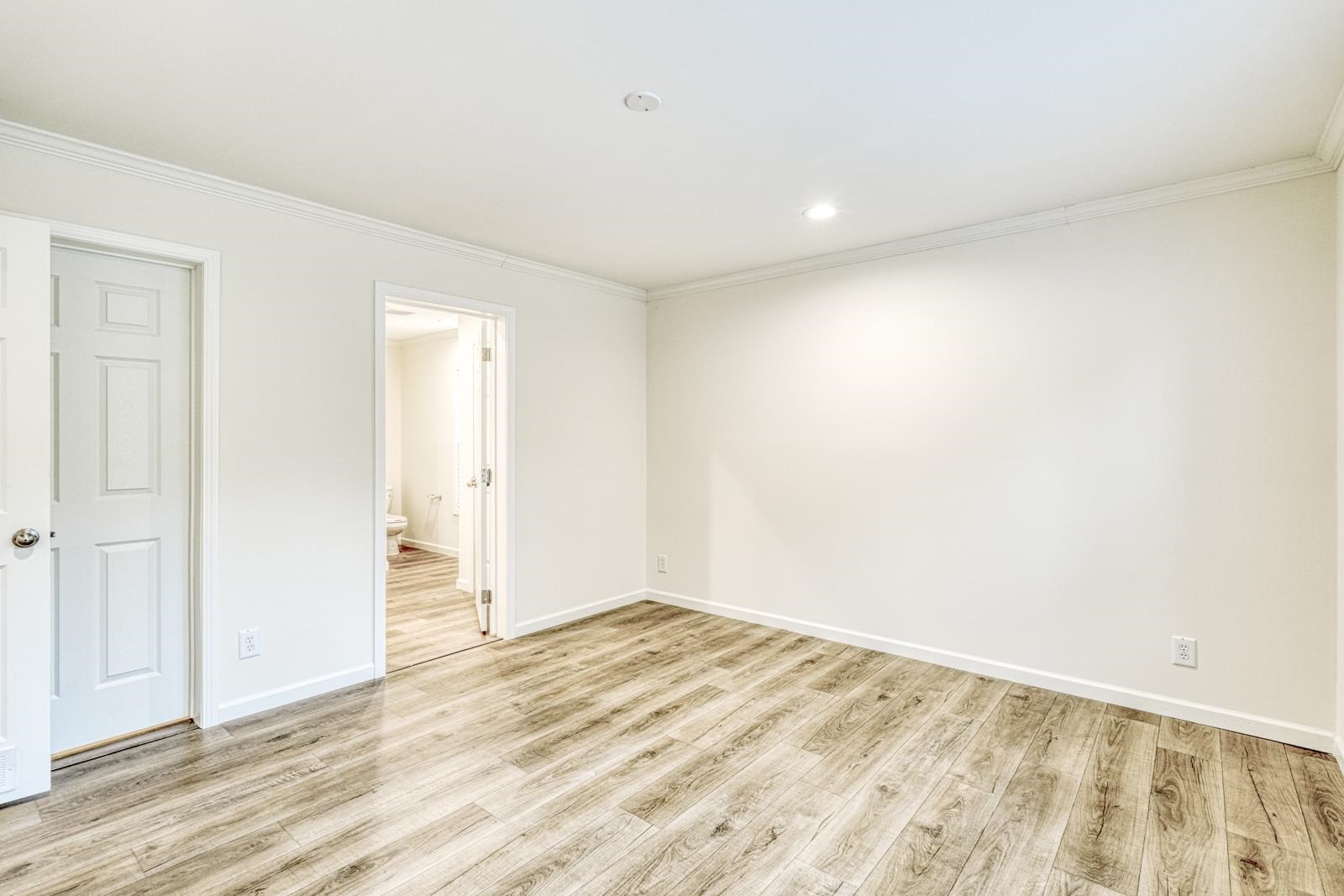 259 Kelly Road Spartanburg, SC 29307 - Photo 15 of 32