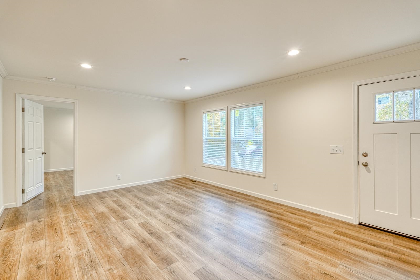 259 Kelly Road Spartanburg, SC 29307 - Photo 3 of 32