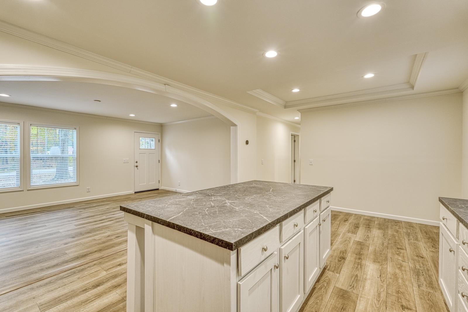 259 Kelly Road Spartanburg, SC 29307 - Photo 8 of 32