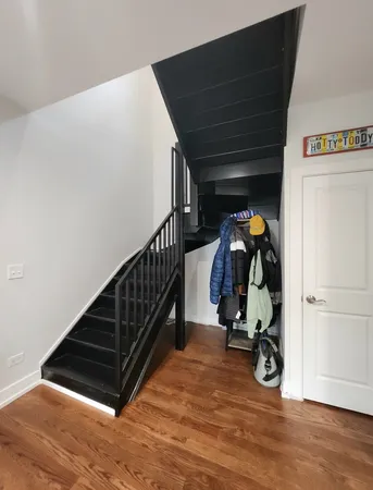 $3,600 | 1444 West Erie Street, Unit 3C, Chicago, IL 60642