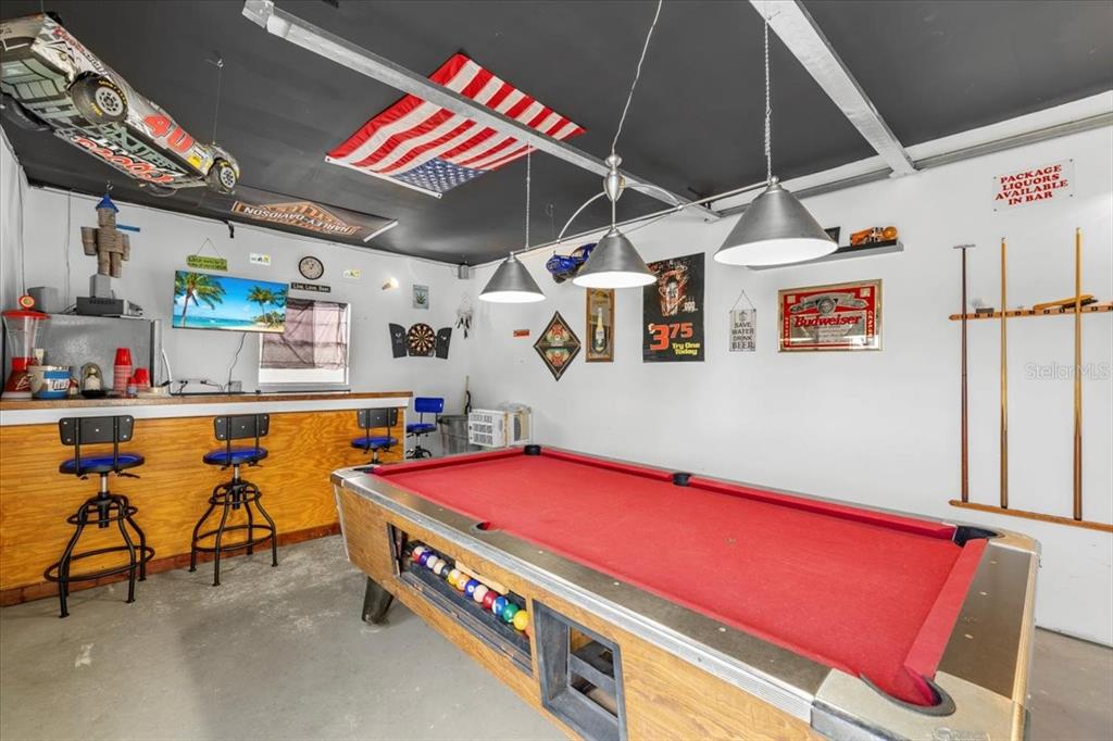 10290 Bannock Street Spring Hill, FL 34608 - Photo 23 of 40 a room with musical instruments