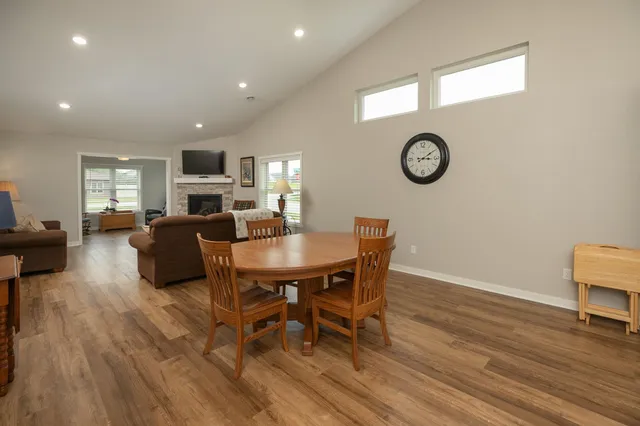 $352,900 | 2882 Meadowview Lane Northeast, Owatonna, MN 55060