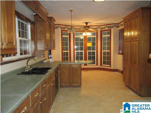 770 Perman Lake Road Rainbow City, AL 35906 - Photo 5 of 32