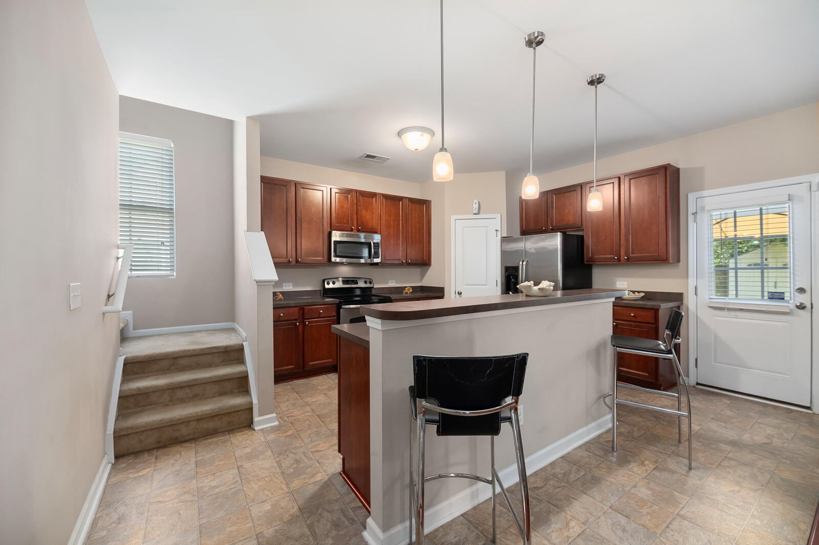 3818 Annapolis Way Ladson, SC 29456 - Photo 8 of 23 3818 Annapolis Way 8 of 25