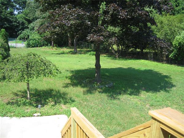 61 Rockvale Road Tewksbury, MA 01876 - Photo 16 of 18 Gallery Image 16
