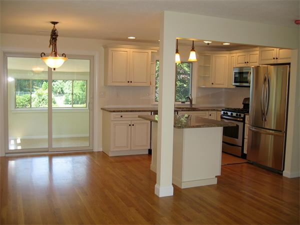 61 Rockvale Road Tewksbury, MA 01876 - Photo 3 of 18 Gallery Image 3
