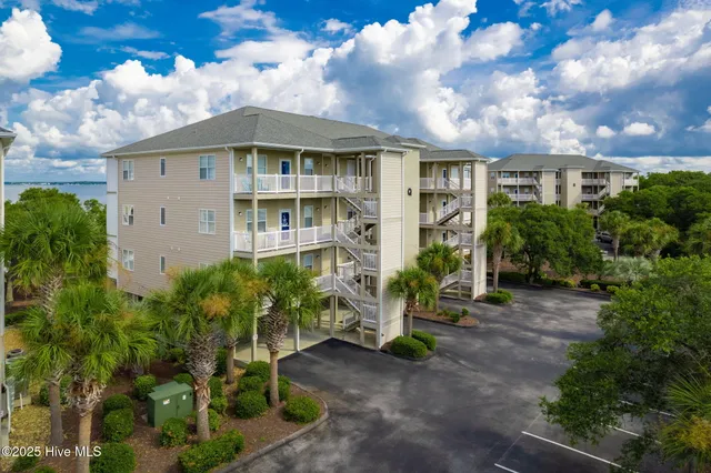 $522,000 | 1700 Salter Path Road, Unit 203Q SOUND, Indian Beach, NC 28512