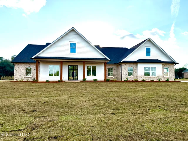 $595,000 | 12 Point Clear Drive, Carriere, MS 39426