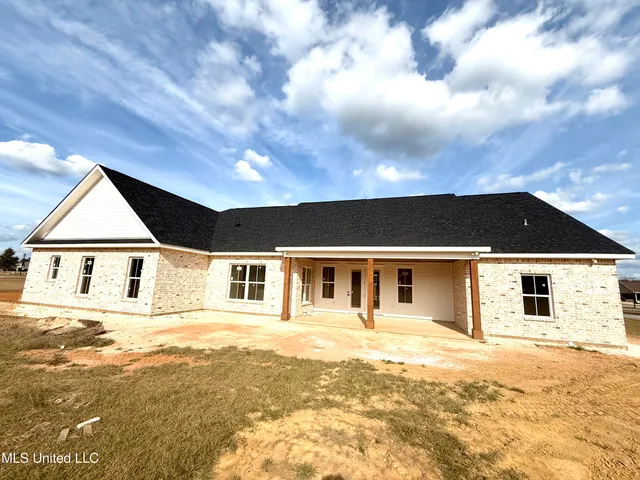 $595,000 | 12 Point Clear Drive, Carriere, MS 39426
