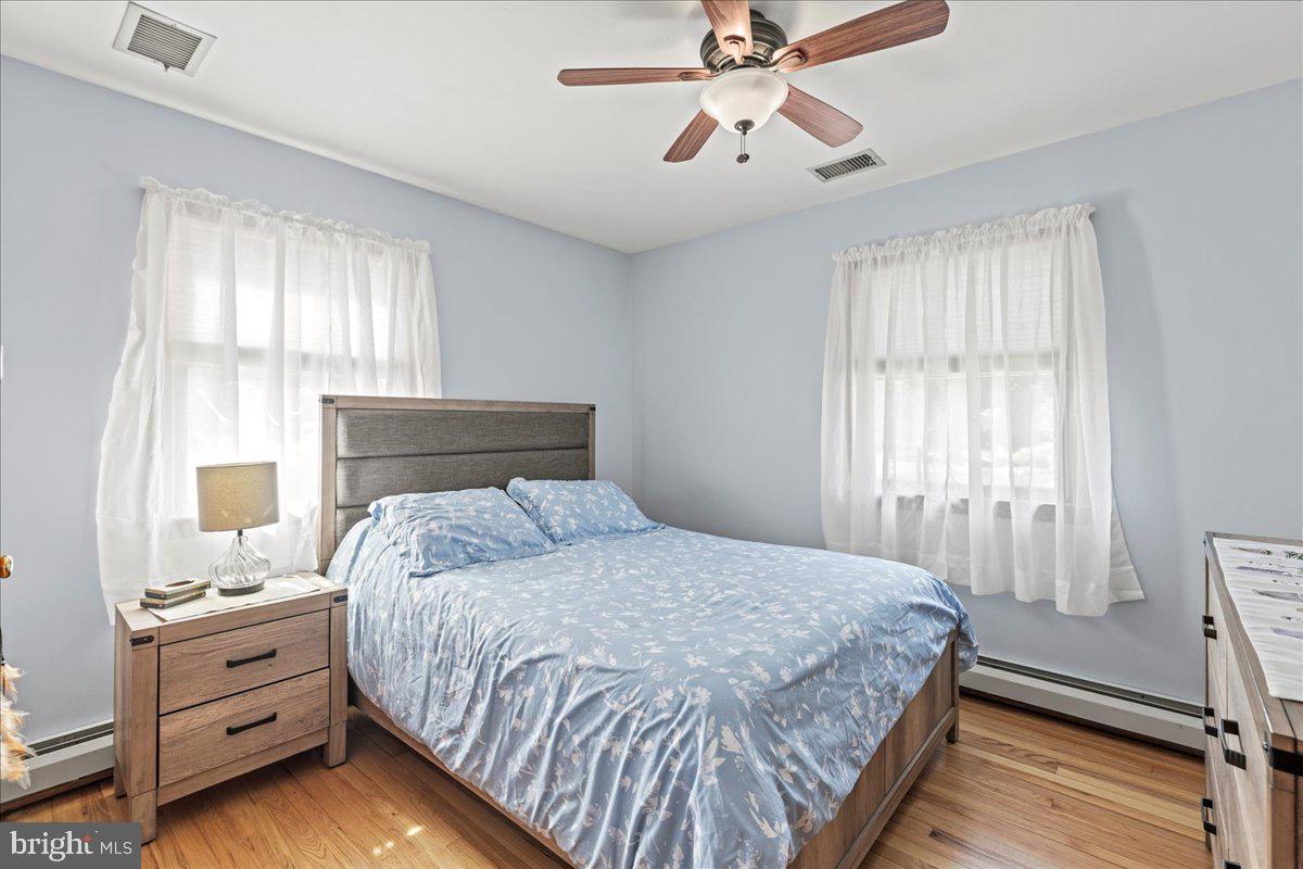 8 Cynthia Lane Hamilton, NJ 08619 - Photo 11 of 39