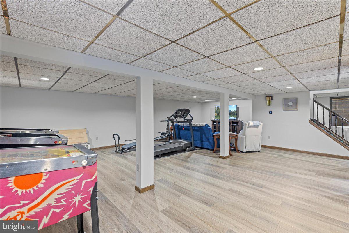 8 Cynthia Lane Hamilton, NJ 08619 - Photo 25 of 39