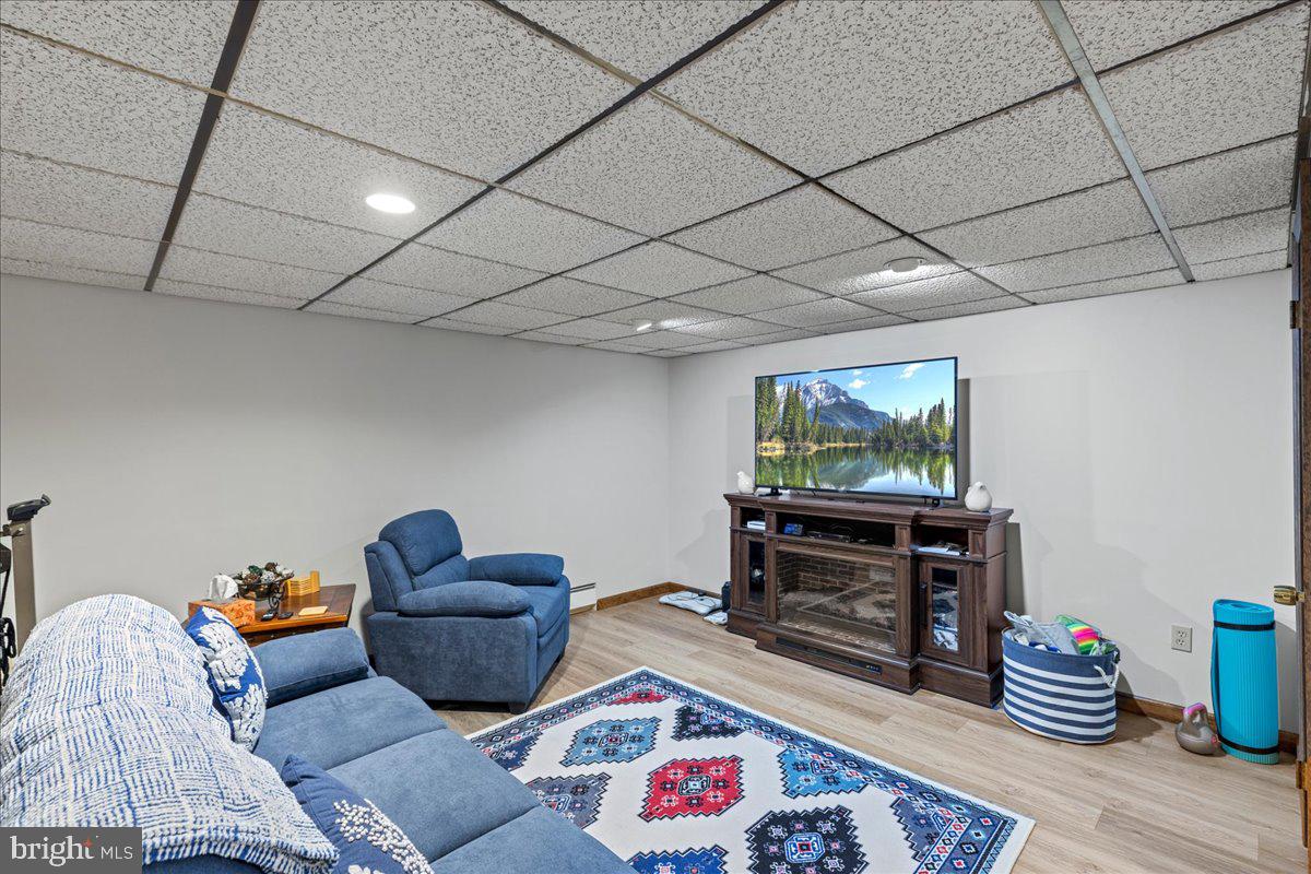 8 Cynthia Lane Hamilton, NJ 08619 - Photo 27 of 39