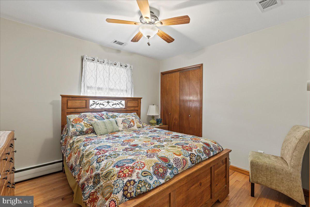 8 Cynthia Lane Hamilton, NJ 08619 - Photo 9 of 39