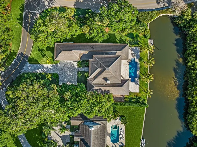 $9,995,000 | 120 Coconut Palm Road, Vero Beach, FL 32963