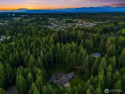 $2,398,000 | 8804 221st Avenue Northeast, Redmond, WA 98053