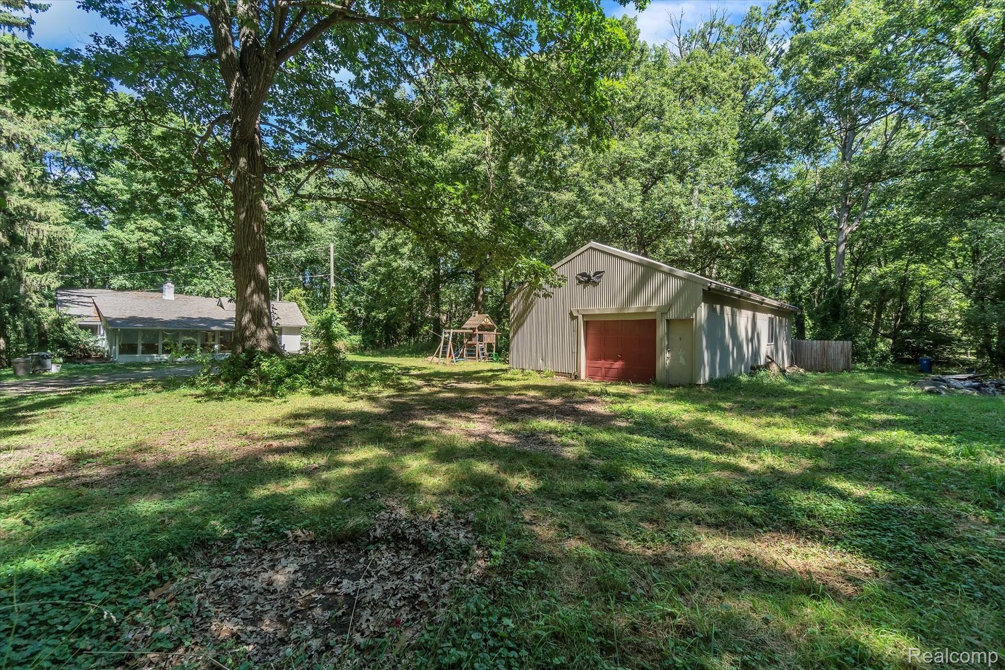 2645 Wixom Road Wixom, MI 48393 - Photo 35 of 40 36-2645 Wixom Rd-Windowstill Real Estate Photography-36.jpg