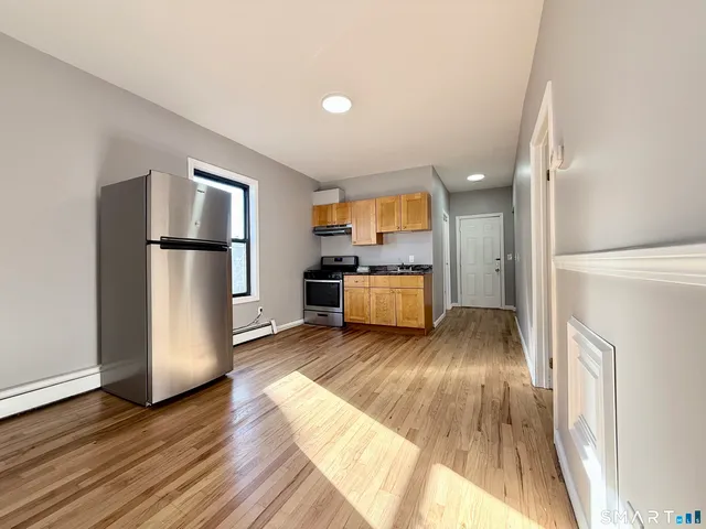 $2,000 | 175 Denver Avenue, Bridgeport, CT 06605