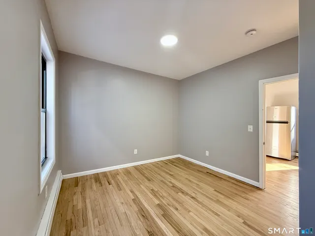 $2,000 | 175 Denver Avenue, Bridgeport, CT 06605