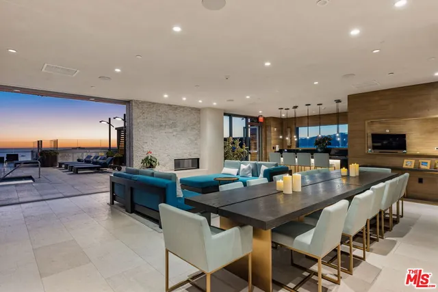 $1,998,000 | 1755 Ocean Avenue, Unit 412, Santa Monica, CA 90401