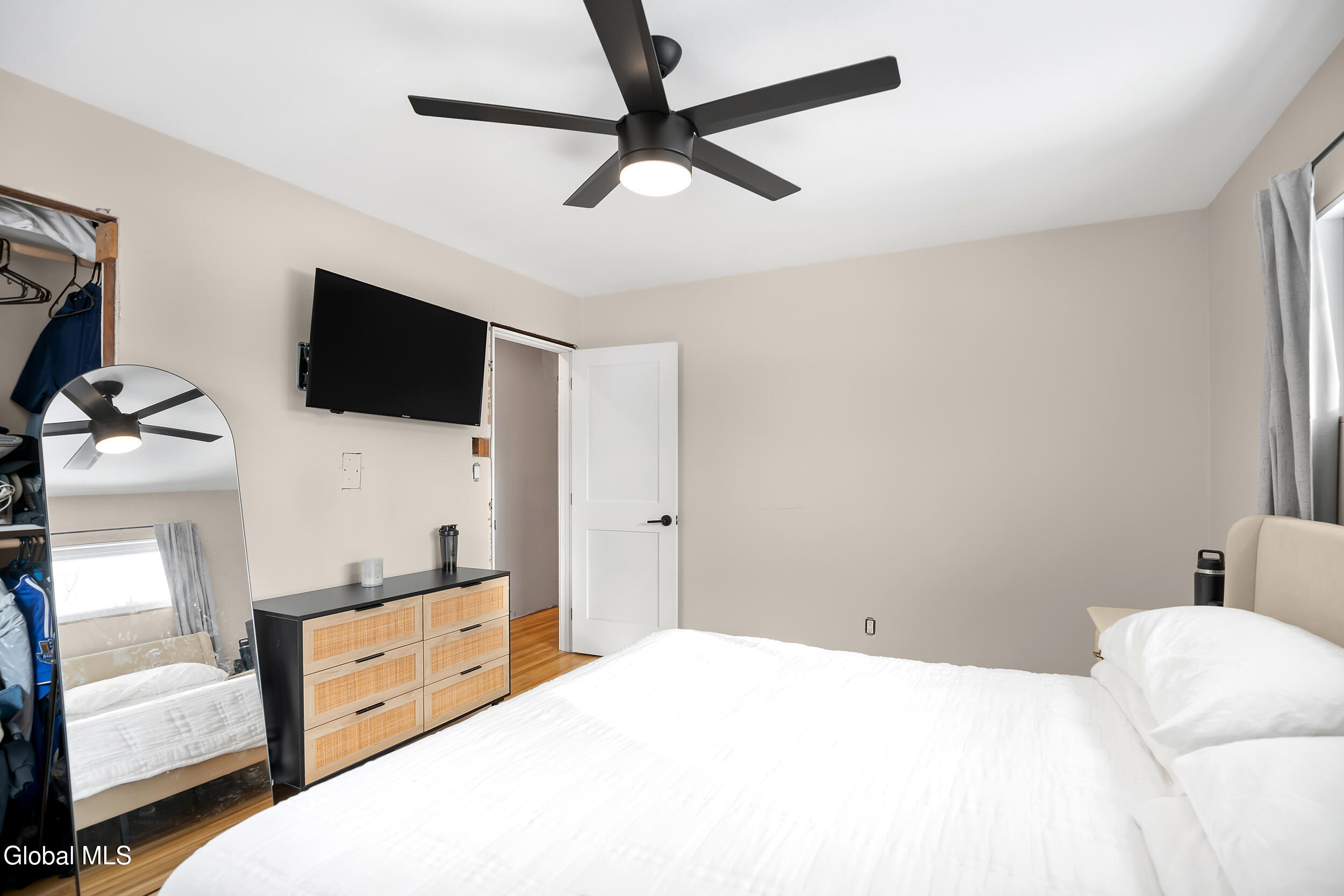 9 Nelson Avenue Colonie, NY 12110 - Photo 26 of 38 26_9 nelson ave latham