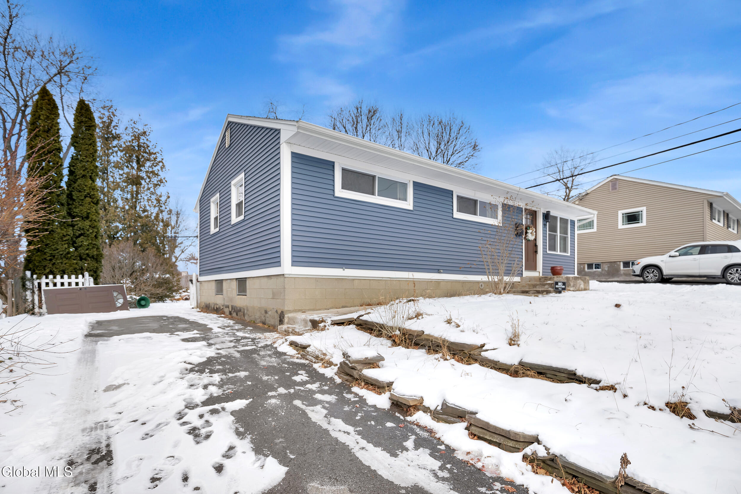 9 Nelson Avenue Colonie, NY 12110 - Photo 5 of 38 5_9 nelson ave latham