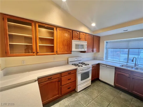 $1,895 | 5017 St Annes Drive, Las Vegas, NV 89149