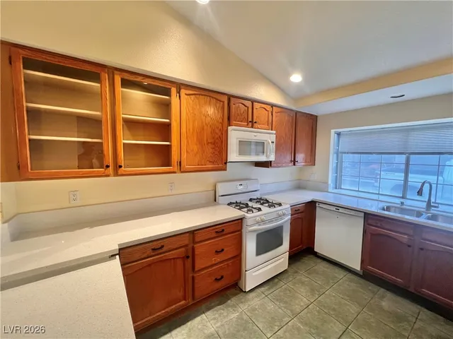 $2,045 | 5017 St Annes Drive, Las Vegas, NV 89149