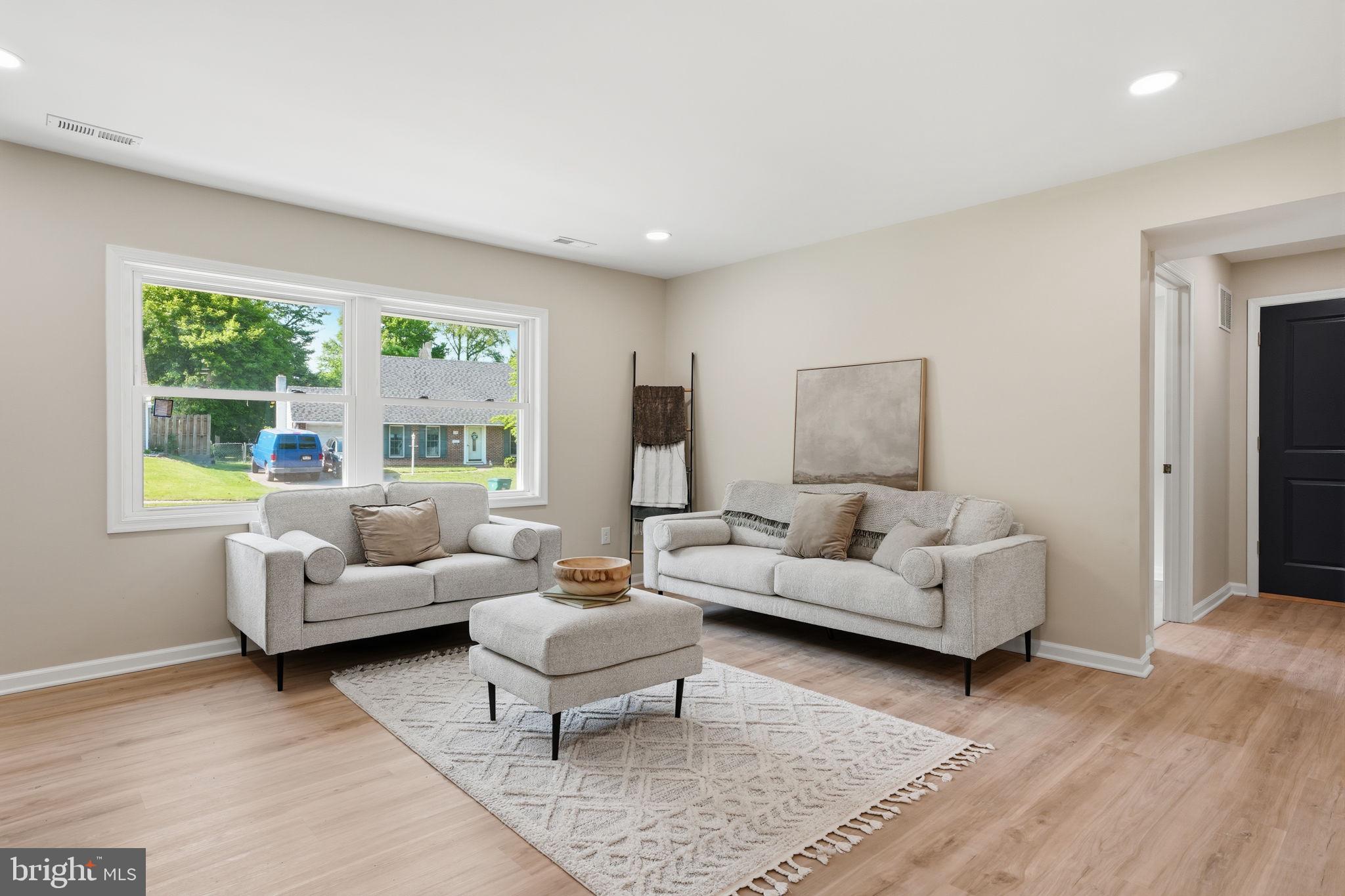 22 Peppermint Road Levittown, PA 19056 - Photo 11 of 42