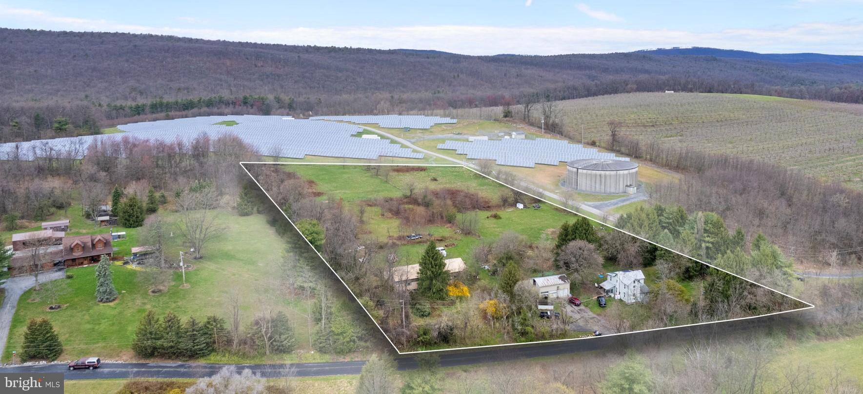 47 Coon Road Gardners, PA 17324 - Photo 1 of 27 5.12 Acre, house, Large Barn, Lg 3 Bay shop/Garage