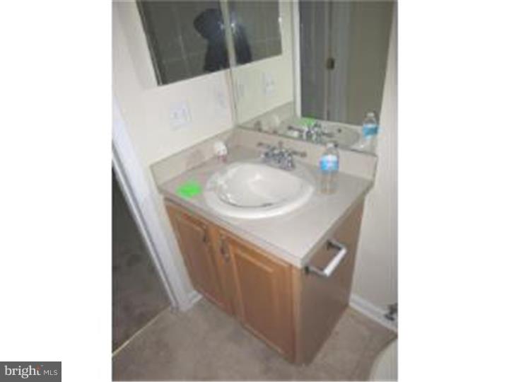 164 Natalie Road Delran, NJ 08075 - Photo 13 of 18 Bathroom