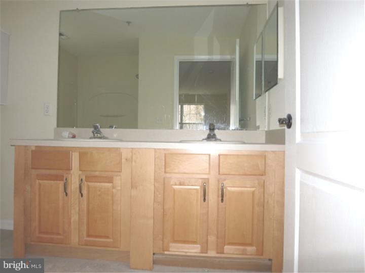 164 Natalie Road Delran, NJ 08075 - Photo 8 of 18 Master Bathroom