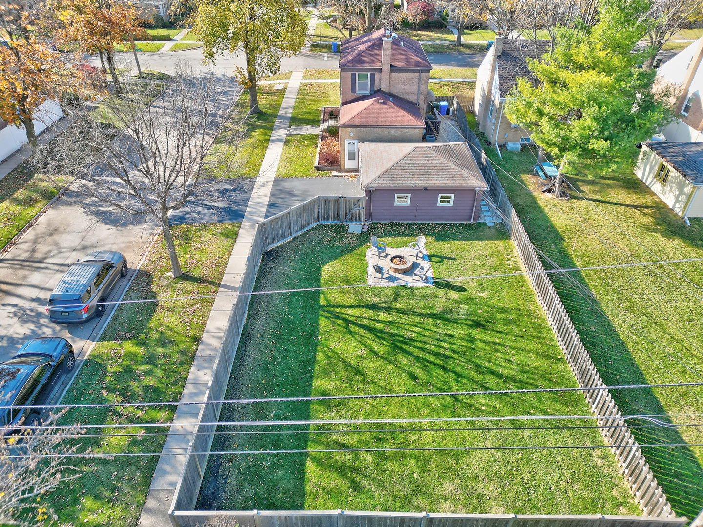 501 North Maple Street Mount Prospect, IL 60056 - Photo 5 of 27 a view of a tennis court