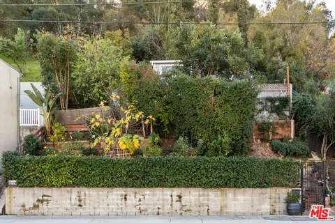 $930,000 | 12458 Laurel Terrace Drive, Studio City, CA 91604